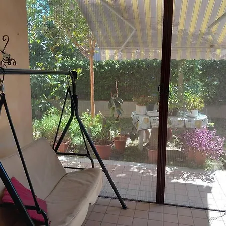 Lägenhet Con Wifi, Giardino Recintato Di 135m2 *
