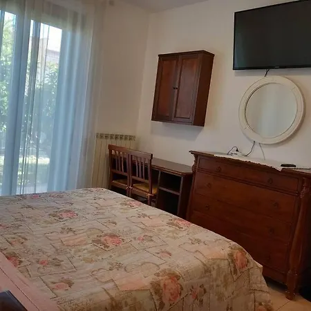 Lägenhet Con Wifi, Giardino Recintato Di 135m2 Altidona